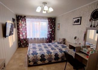 Продаю 2-комнатную квартиру, 47 м2, Кандалакша, Кировская улица, 35