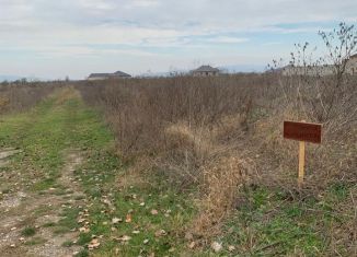 Участок на продажу, 8 сот., село Старые-Атаги, Нагорная улица