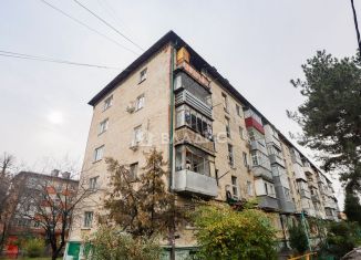 Продается 2-ком. квартира, 43.1 м2, Краснодар, улица Курчатова, 8, улица Курчатова