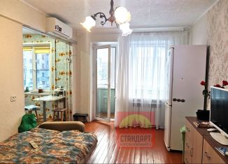 Продается трехкомнатная квартира, 63 м2, Коряжма, проспект Ленина, 22