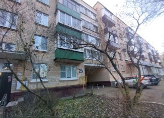 Продажа 3-комнатной квартиры, 55.9 м2, Московская область, посёлок Барвиха, 25