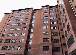 Продается двухкомнатная квартира, 45 м2, Владикавказ, улица Зураба Магкаева, 4Б