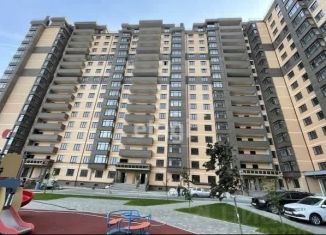 Продам 1-комнатную квартиру, 43 м2, Карачаево-Черкесия, Кавказская улица, 92