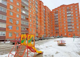 Продажа 2-комнатной квартиры, 49 м2, Семилуки, улица Чайковского, 2