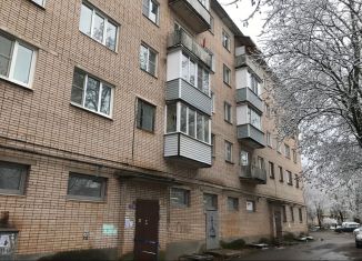 Продам однокомнатную квартиру, 31 м2, Бокситогорск, улица Павлова, 8