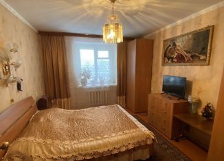 Сдам 2-ком. квартиру, 48 м2, Торжок, Старицкая улица, 104