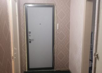 1-комнатная квартира в аренду, 43 м2, Среднеуральск, улица Дзержинского, 36А