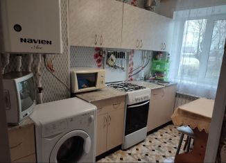 Продается 2-комнатная квартира, 39.5 м2, поселок Ферзиково, улица Карпова, 31