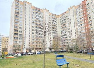 Продажа двухкомнатной квартиры, 54.9 м2, Московская область, Тепличная улица, 12