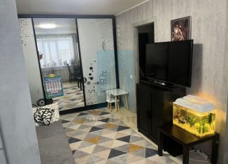 Продается 2-комнатная квартира, 42.2 м2, Чехов, улица Ильича, 38