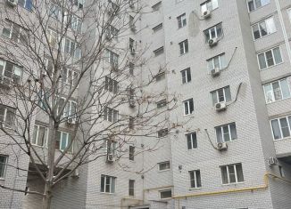Продажа 1-ком. квартиры, 42 м2, Астраханская область, Боевая улица, 126к5