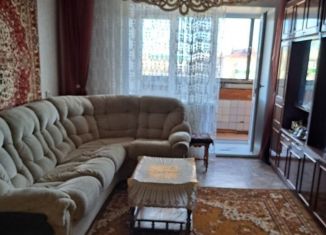 Трехкомнатная квартира на продажу, 65 м2, Белебей, улица Амирова