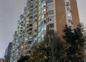 Продам 2-комнатную квартиру, 60 м2, Москва, метро Ховрино, Ангарская улица, 4