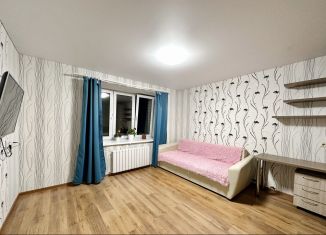 Продажа 1-ком. квартиры, 44 м2, Чебоксары, улица Болгарстроя, 5