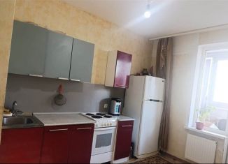 Сдаю в аренду 1-ком. квартиру, 40 м2, Красногорск, бульвар Космонавтов, 7