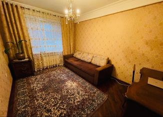 Продается трехкомнатная квартира, 80 м2, Махачкала, улица Ирчи Казака, 44к2, Ленинский район