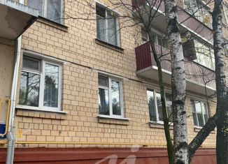 Продажа трехкомнатной квартиры, 56.1 м2, Москва, улица Академика Павлова, 6, метро Крылатское