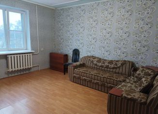 Сдаю 4-комнатную квартиру, 90 м2, Новгородская область, улица Германа, 15к2