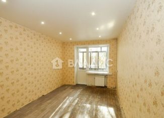 Продаю 2-ком. квартиру, 43 м2, Новосибирск, улица Ватутина, 5