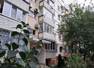 2-ком. квартира в аренду, 55 м2, Новороссийск, проспект Дзержинского, 198