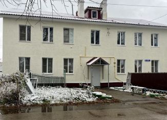 Продам 1-комнатную квартиру, 30.8 м2, Кстово, улица Герцена, 3