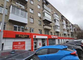 Продается 2-ком. квартира, 43 м2, Екатеринбург, улица Сурикова, 37, метро Геологическая