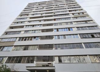 Продам двухкомнатную квартиру, 39.1 м2, Москва, метро Академика Янгеля, Булатниковская улица, 9к4