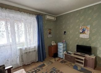 Продаю 1-ком. квартиру, 33 м2, Батайск, Огородная улица, 71