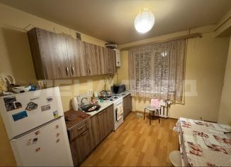 Продается трехкомнатная квартира, 60 м2, Новочеркасск, Украинская улица, 4