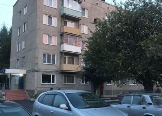 Сдам 2-ком. квартиру, 48 м2, Минусинск, улица Ванеева, 4