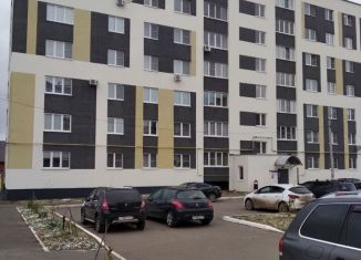 Продаю 2-комнатную квартиру, 62 м2, Рузаевка, улица Петрова, 44