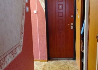 Сдам в аренду 2-комнатную квартиру, 47 м2, Магадан, улица Гагарина, 9А, микрорайон Торговый