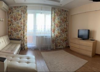 Сдаю 1-ком. квартиру, 35 м2, Пермь, Кировоградская улица, 8