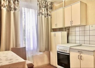 Продается трехкомнатная квартира, 60 м2, Москва, улица Молдагуловой, 28к3, ВАО