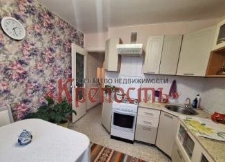 Продается 2-комнатная квартира, 51 м2, Коми, улица 60 лет Октября, 11