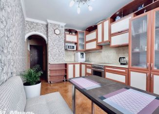 Продам 1-ком. квартиру, 41 м2, Балашиха, Луговая улица, 2