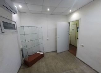 Сдача в аренду помещения свободного назначения, 9 м2, поселок городского типа Стройкерамика, Народная улица, 2Б