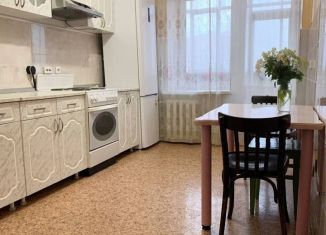 Продаю 1-комнатную квартиру, 39 м2, Томск, улица Никитина, 20