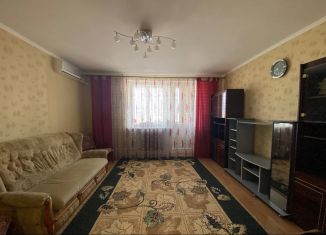 Продаю 2-комнатную квартиру, 50 м2, Крым, улица Чапаева, 55