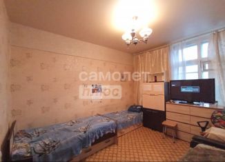 Продам 2-ком. квартиру, 56 м2, Москва, ВАО, Ивантеевская улица, 19