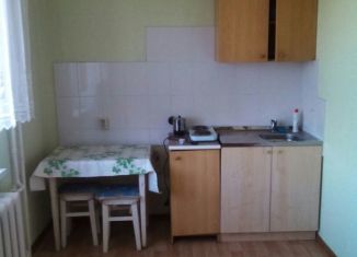 Сдам 2-комнатную квартиру, 40 м2, Алтайский край, улица Фурманова, 26А