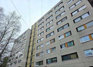 Продается комната, 12 м2, Карелия, проспект Горняков, 2В