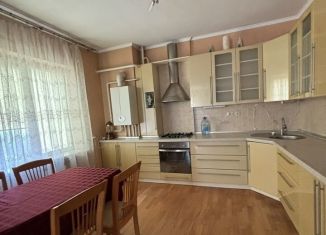 Сдается 2-ком. квартира, 77 м2, Ростовская область, улица Кирова, 28