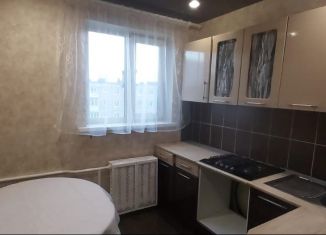 Сдается 1-ком. квартира, 30 м2, Верхняя Пышма, улица Калинина, 66