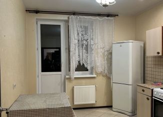 Аренда двухкомнатной квартиры, 63 м2, Подольск, улица Мира, 4А