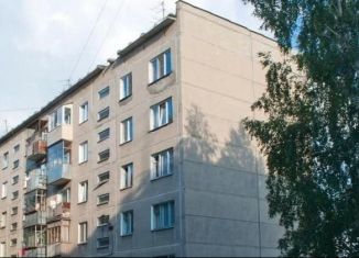 Продаю 1-комнатную квартиру, 30.4 м2, Новосибирск, Степная улица, 63, метро Площадь Маркса