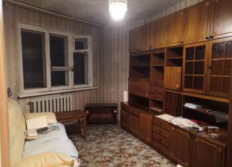 Сдам 2-ком. квартиру, 40 м2, Мурманская область, улица Адмирала Сизова, 21