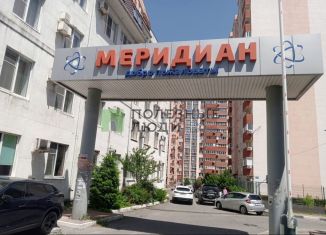 Продается 2-ком. квартира, 35 м2, Новороссийск, улица Видова, 121А