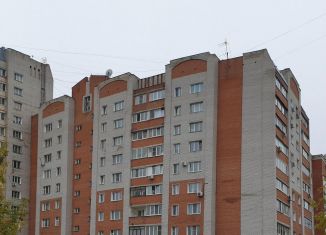 Продаю 3-ком. квартиру, 70 м2, Иваново, проспект Строителей, 68А