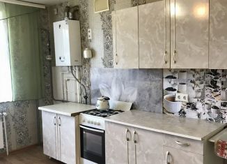 Сдаю в аренду 1-ком. квартиру, 37 м2, Белебей, улица Морозова, 7Г